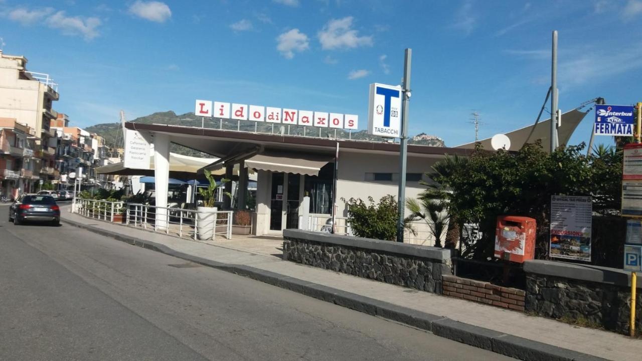דירות גיארדיני נאקסוס Patry' House מראה חיצוני תמונה